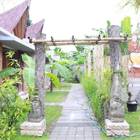 The Garden Villa Sanur Exteriör bild