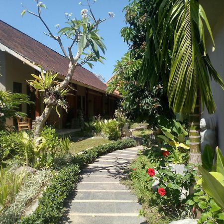 The Garden Villa Sanur Exteriör bild
