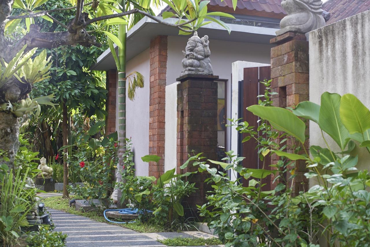 The Garden Villa Sanur Exteriör bild