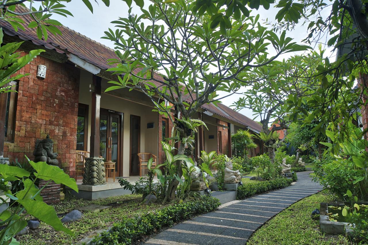 The Garden Villa Sanur Exteriör bild